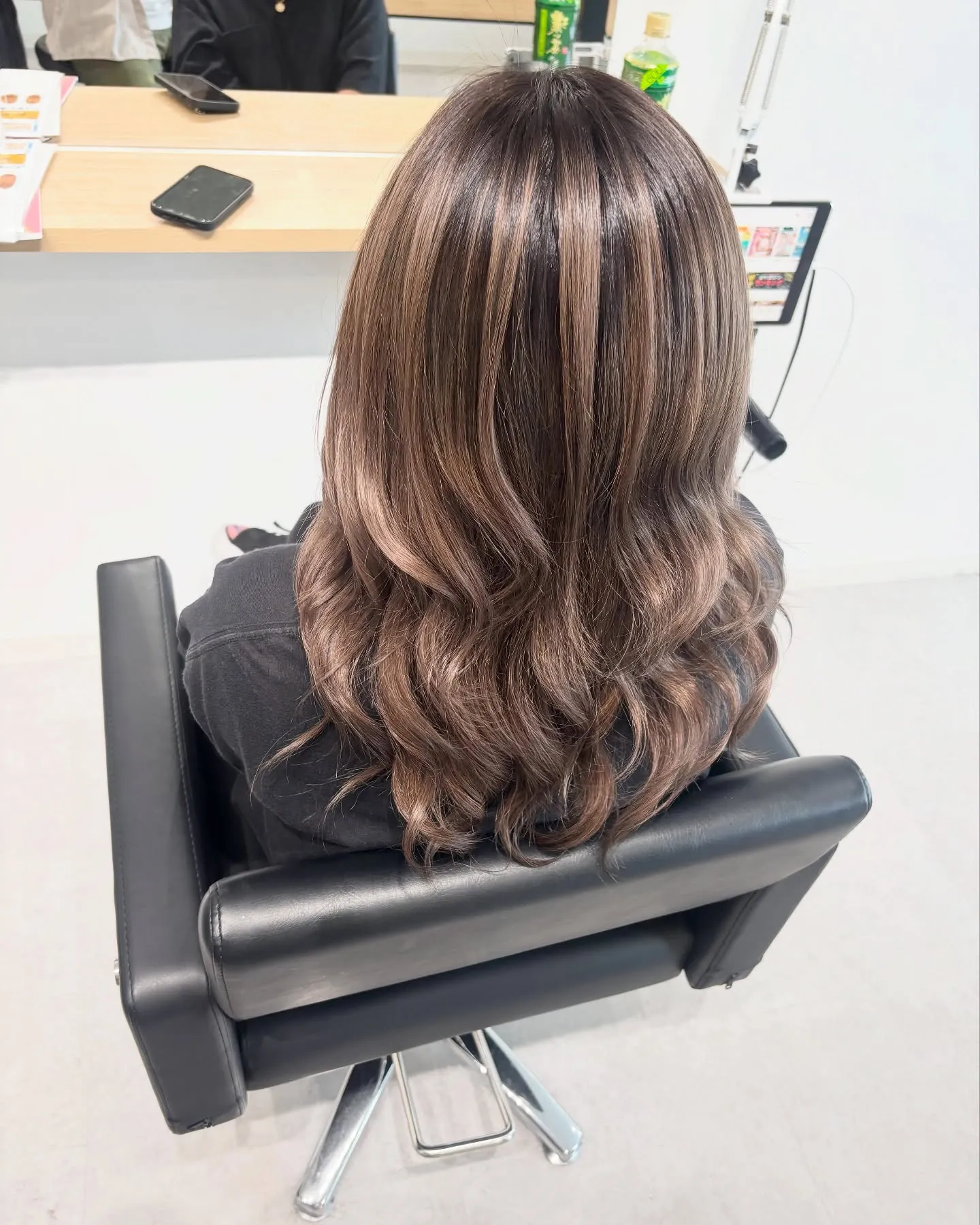 【シャドールーツ】